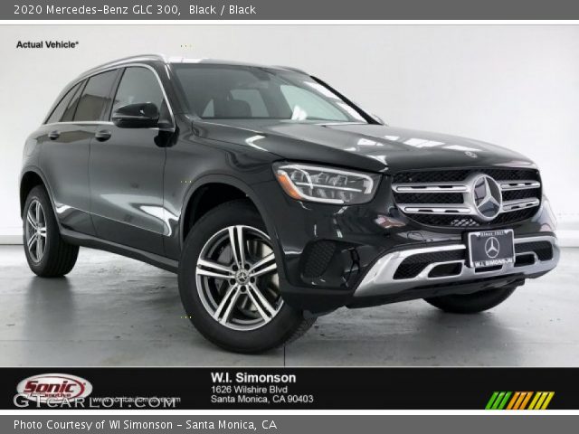 2020 Mercedes-Benz GLC 300 in Black