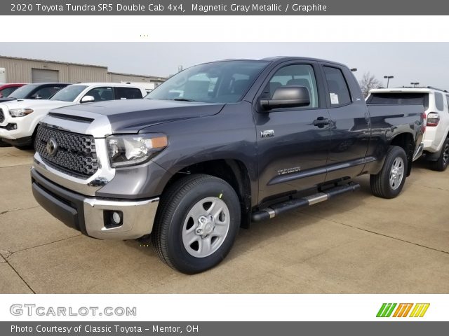 2020 Toyota Tundra SR5 Double Cab 4x4 in Magnetic Gray Metallic