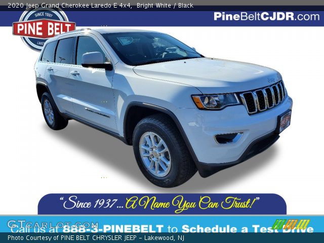 2020 Jeep Grand Cherokee Laredo E 4x4 in Bright White