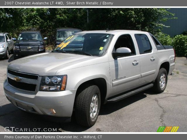 2007 Chevrolet Avalanche LT 4WD in Silver Birch Metallic