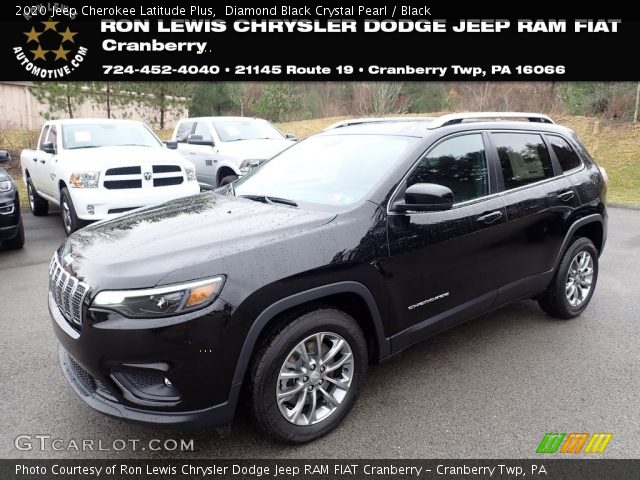 2020 Jeep Cherokee Latitude Plus in Diamond Black Crystal Pearl