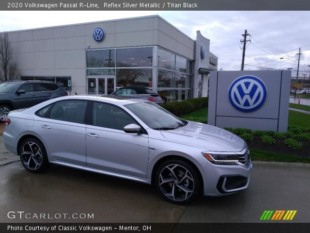 2020 Volkswagen Passat R-Line in Reflex Silver Metallic