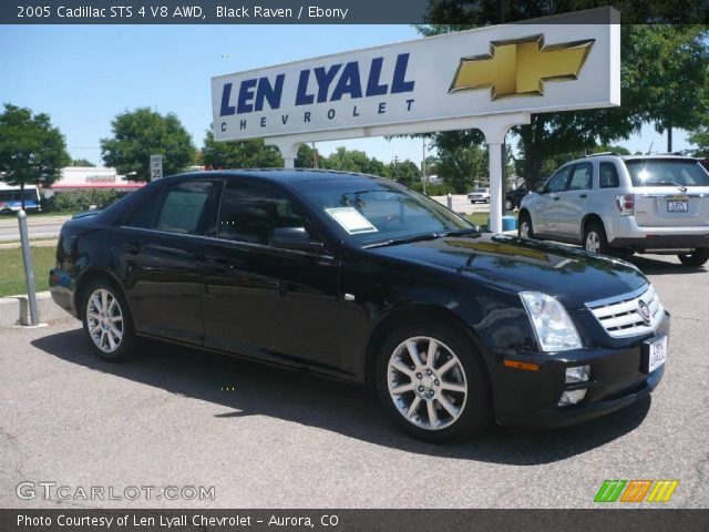 2005 Cadillac STS 4 V8 AWD in Black Raven