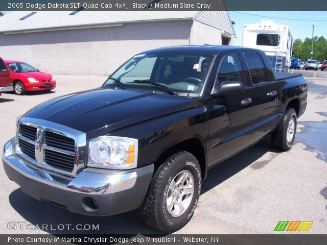 2005 Dodge Dakota SLT Quad Cab 4x4 in Black