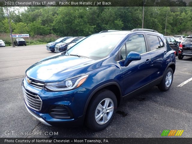 2020 Chevrolet Trax LT AWD in Pacific Blue Metallic