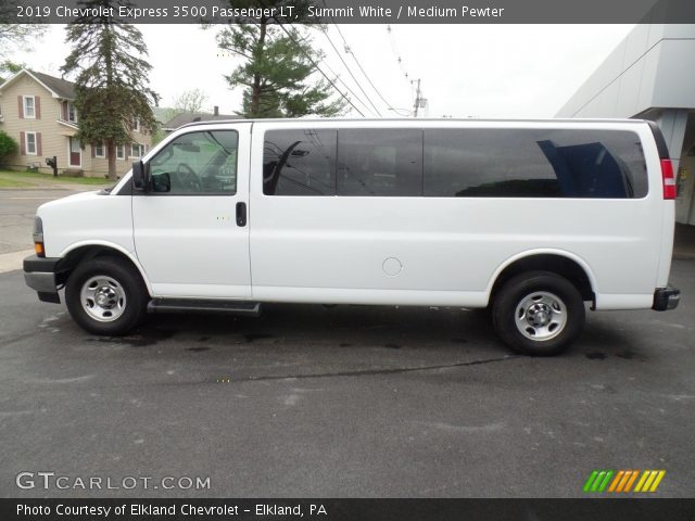 2019 Chevrolet Express 3500 Passenger LT in Summit White