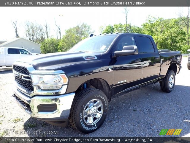2020 Ram 2500 Tradesman Crew Cab 4x4 in Diamond Black Crystal Pearl
