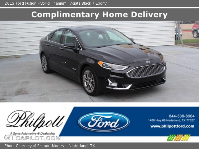 2019 Ford Fusion Hybrid Titanium in Agate Black