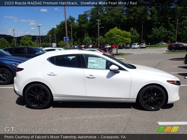 2020 Mazda MAZDA3 Premium Hatchback in Snowflake White Pearl Mica