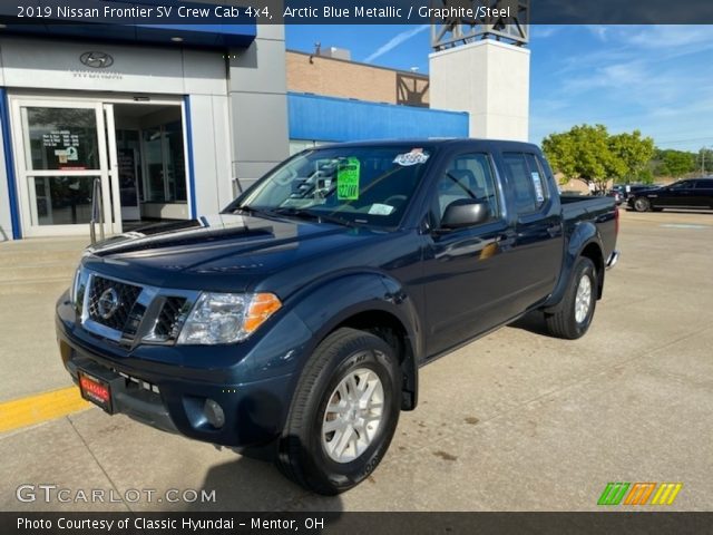 2019 Nissan Frontier SV Crew Cab 4x4 in Arctic Blue Metallic