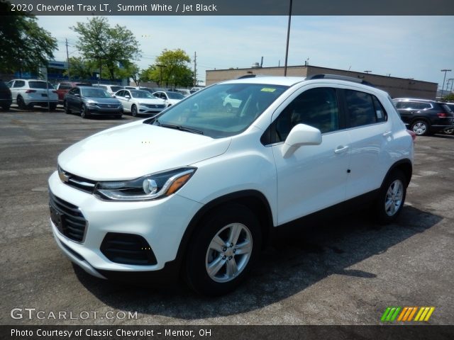 2020 Chevrolet Trax LT in Summit White