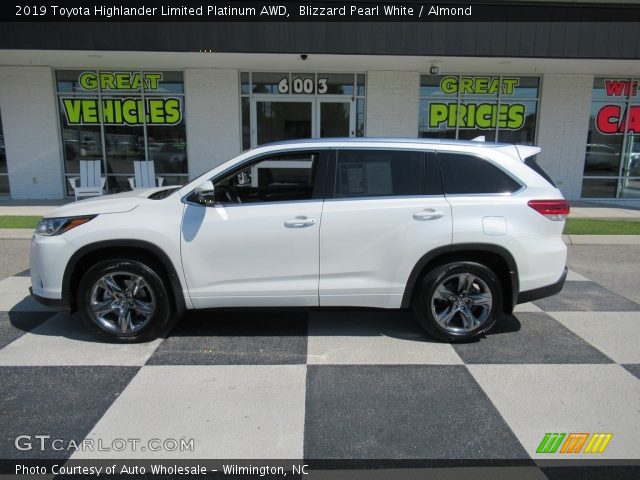 2019 Toyota Highlander Limited Platinum AWD in Blizzard Pearl White