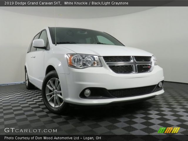 2019 Dodge Grand Caravan SXT in White Knuckle