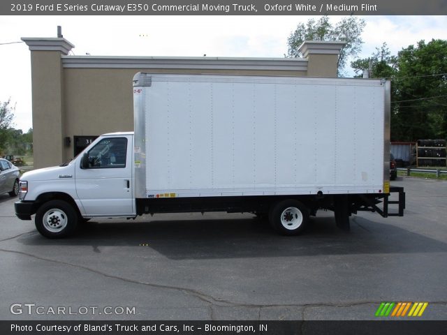 2019 Ford E Series Cutaway E350 Commercial Moving Truck in Oxford White