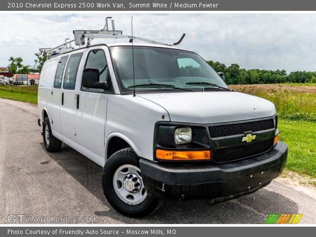 2010 Chevrolet Express 2500 Work Van in Summit White