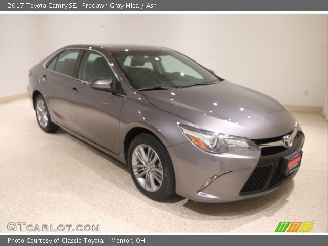 2017 Toyota Camry SE in Predawn Gray Mica