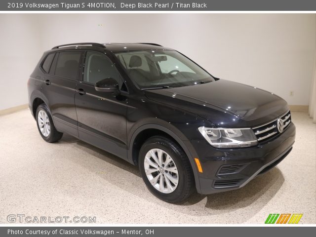 2019 Volkswagen Tiguan S 4MOTION in Deep Black Pearl
