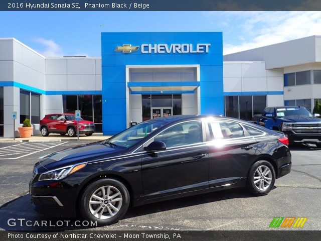 2016 Hyundai Sonata SE in Phantom Black