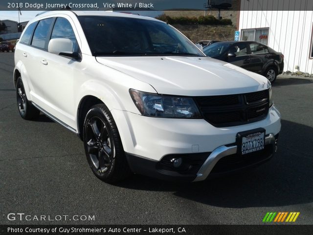 2018 Dodge Journey Crossroad in Vice White