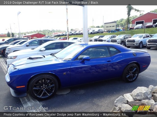 2019 Dodge Challenger R/T Scat Pack Shaker in Indigo Blue