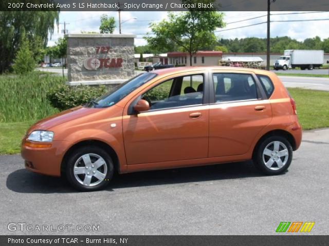 2007 Chevrolet Aveo 5 LS Hatchback in Spicy Orange