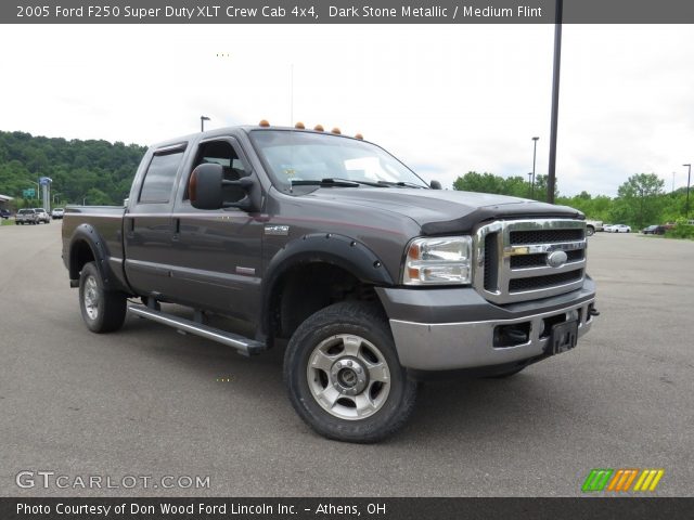 2005 Ford F250 Super Duty XLT Crew Cab 4x4 in Dark Stone Metallic