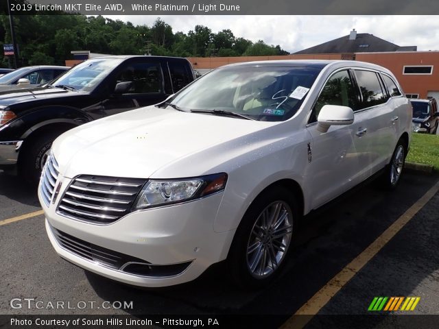 2019 Lincoln MKT Elite AWD in White Platinum