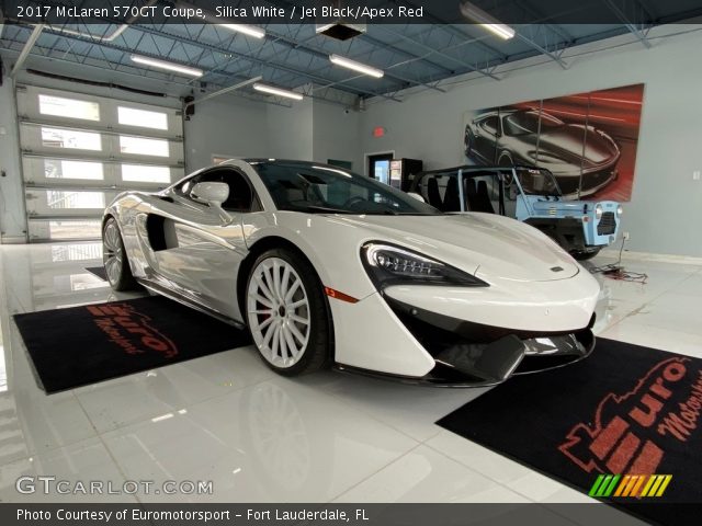 2017 McLaren 570GT Coupe in Silica White
