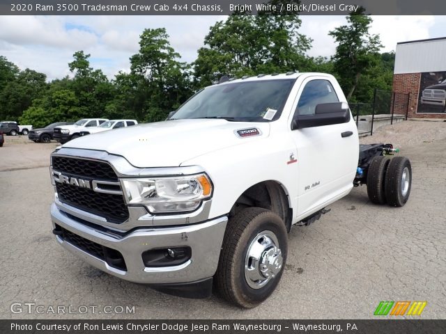 2020 Ram 3500 Tradesman Crew Cab 4x4 Chassis in Bright White