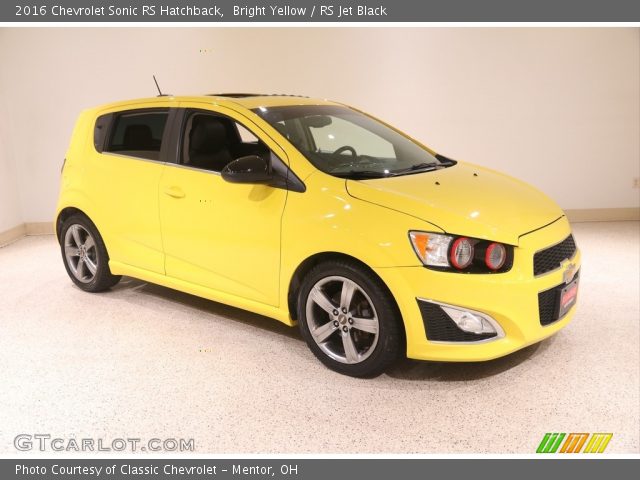 2016 Chevrolet Sonic RS Hatchback in Bright Yellow