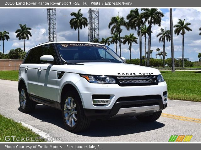 2016 Land Rover Range Rover Sport HSE in Fuji White
