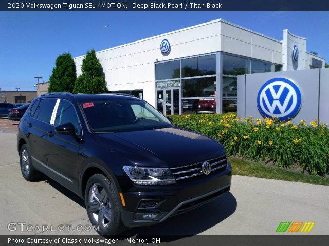 2020 Volkswagen Tiguan SEL 4MOTION in Deep Black Pearl