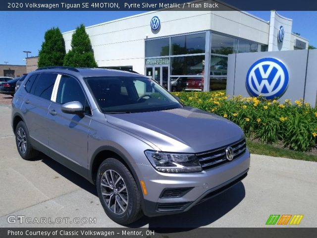 2020 Volkswagen Tiguan SE 4MOTION in Pyrite Silver Metallic