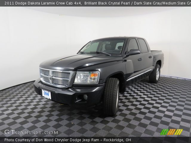2011 Dodge Dakota Laramie Crew Cab 4x4 in Brilliant Black Crystal Pearl