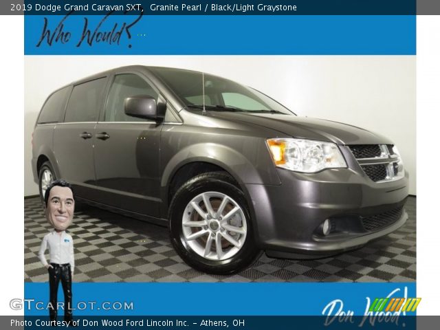 2019 Dodge Grand Caravan SXT in Granite Pearl