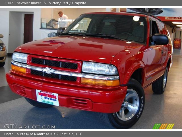 2002 Chevrolet Blazer LS in Victory Red