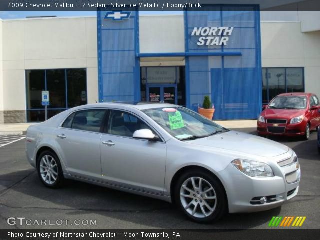 2009 Chevrolet Malibu LTZ Sedan in Silver Ice Metallic