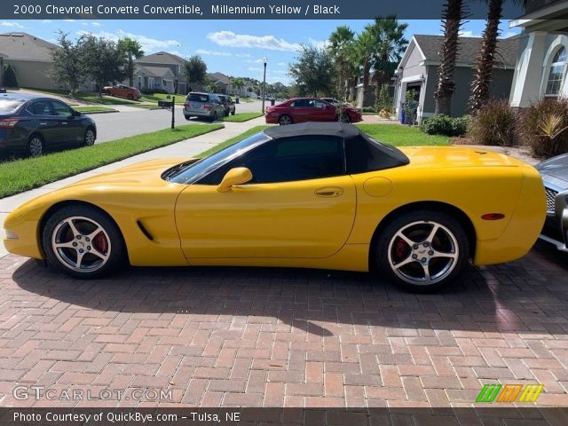 2000 Chevrolet Corvette Convertible in Millennium Yellow