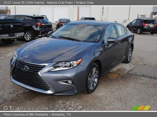 2017 Lexus ES 300h Hybrid in Nebula Gray Pearl