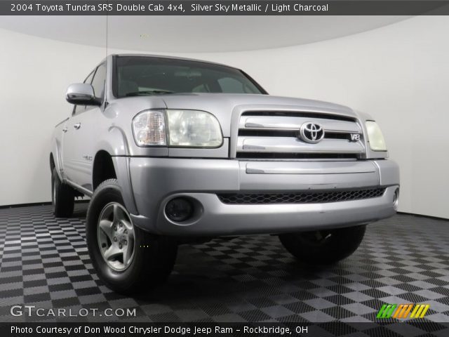 2004 Toyota Tundra SR5 Double Cab 4x4 in Silver Sky Metallic