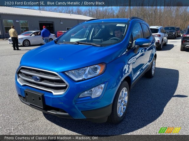 2020 Ford EcoSport SE in Blue Candy Metallic