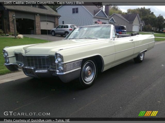 1965 Cadillac DeVille Convertible in Cape Ivory