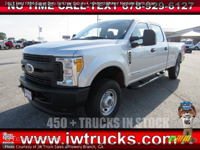 2017 Ford F250 Super Duty XL Crew Cab 4x4 in Oxford White