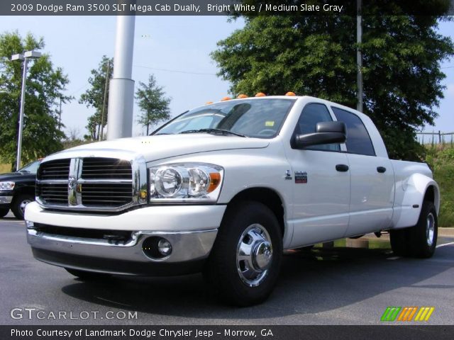 2009 Dodge Ram 3500 SLT Mega Cab Dually in Bright White