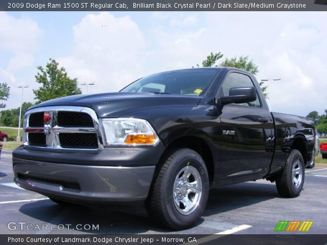 2009 Dodge Ram 1500 ST Regular Cab in Brilliant Black Crystal Pearl