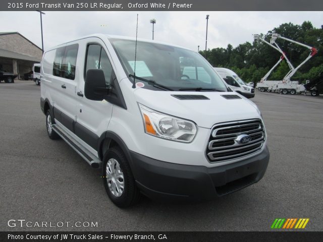 2015 Ford Transit Van 250 LR Regular in Oxford White