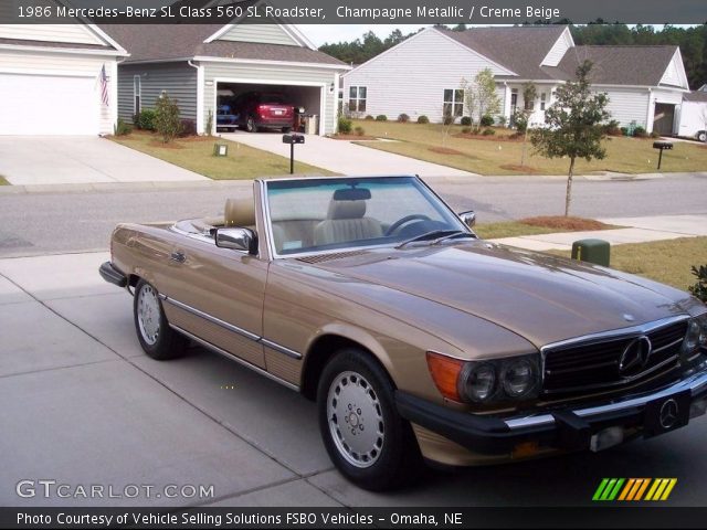 1986 Mercedes-Benz SL Class 560 SL Roadster in Champagne Metallic