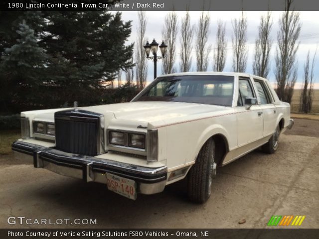 1980 Lincoln Continental Town Car in White