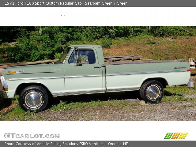 1971 Ford F100 Sport Custom Regular Cab in Seafoam Green