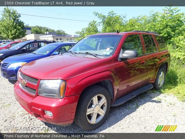 2009 Chevrolet TrailBlazer LT 4x4 in Red Jewel